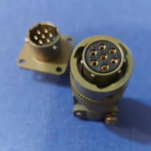 کانکتور نظامی 7 پین کره‌ای؛ KD3116F 10-7S و KD3112E 10-7P (تصویر 1)