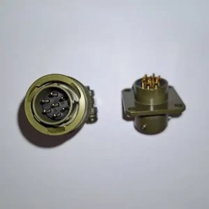 کانکتور نظامی 3 پین کره‌ای؛ KD3116F 8-3P و KD3112E 8-3S (تصویر 1)