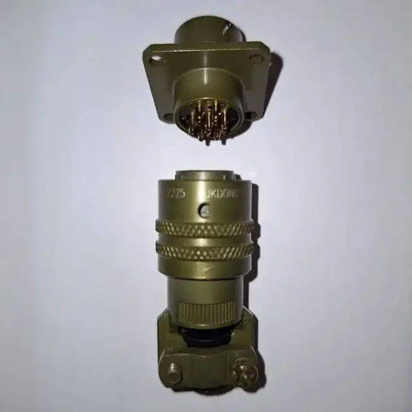 کانکتور نظامی 3 پین کره‌ای؛ KD3116F 8-3P و KD3112E 8-3S (تصویر 3)