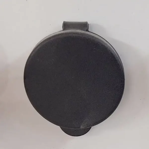 کانکتور پورت USB مادگی فلاش مانت مشکی مات برای نصب توکار (درپوش در حالت بسته)